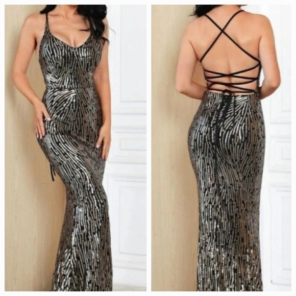 BLACK SEQUINED A LINE SLEEVELESS SPECIAL EVENT MAXI DRESS - Picture 1 of 9
